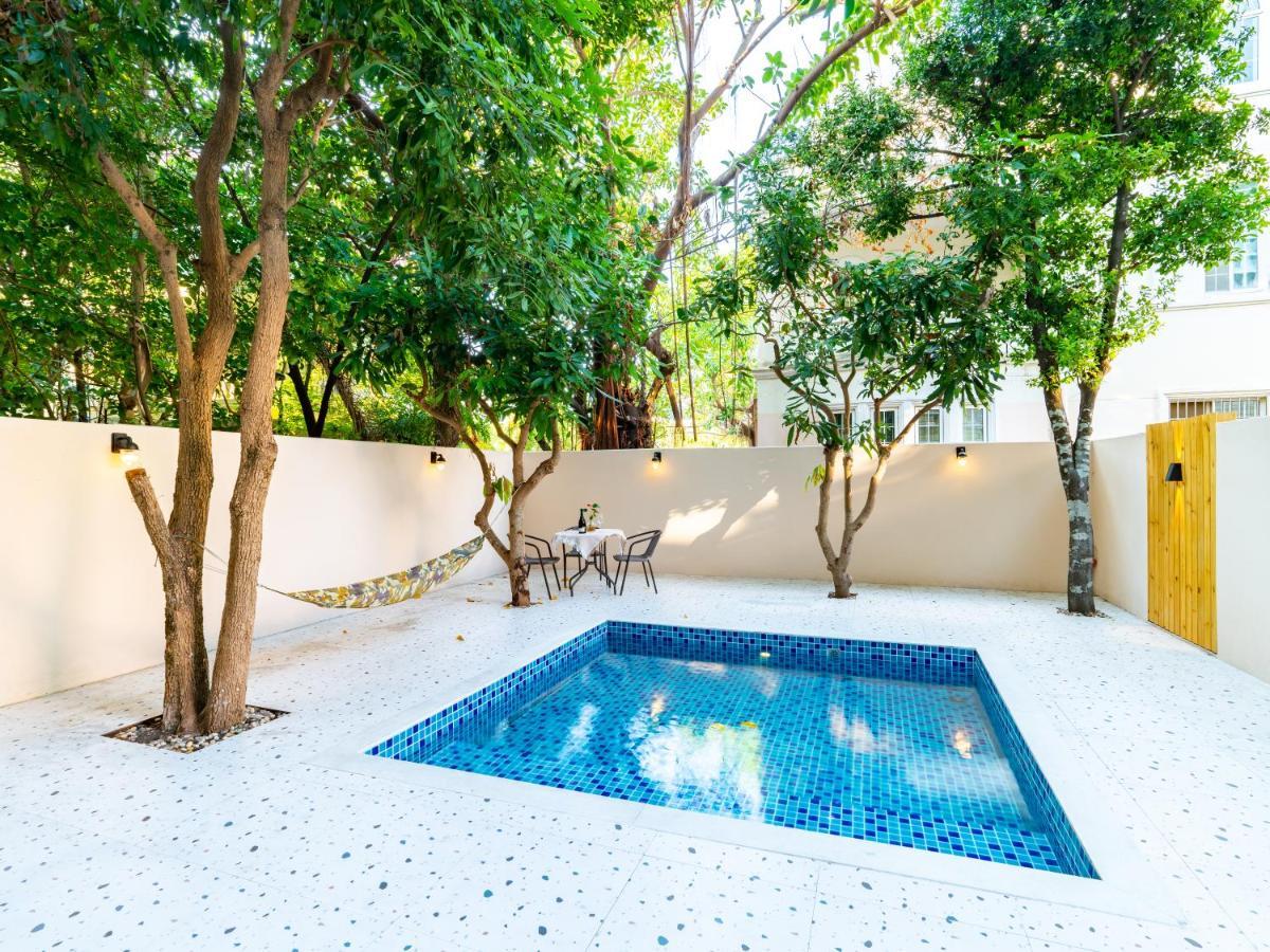 Beihai Silver Beach Yintai Time Seaview Villa Hotel Exteriör bild